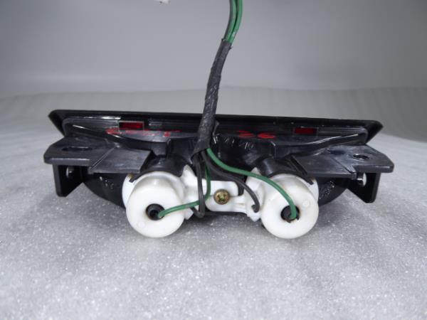 Feu de stop supplémentaire / 3e feu MITSUBISHI Colt V (CJ_, CP_) Imagem-2