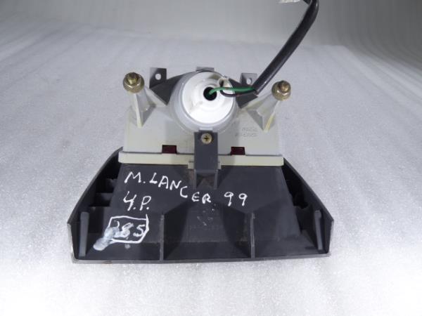 Feu de stop supplémentaire / 3e feu MITSUBISHI Lancer VI Sedan (CJ_, CP_) Imagem-3