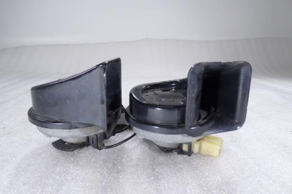 Horn PEUGEOT 5008 I (0U_, 0E_) Imagem-1