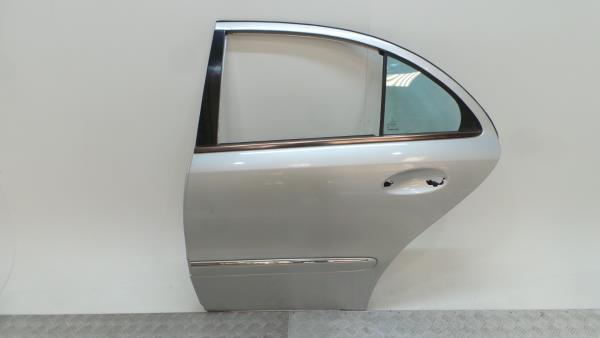 Porta trás esquerda MERCEDES-BENZ Classe E (W211)