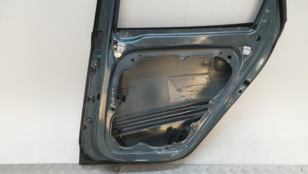 Right rear door VOLVO V40 Hatchback Imagem-3