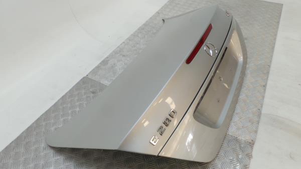 Portellone bagagliaio MERCEDES-BENZ Classe E (W211) Imagem-1