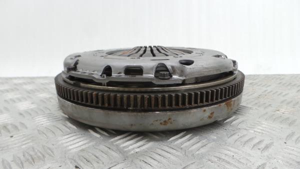 Volante motor VOLKSWAGEN T-Roc (A11) Imagem-1