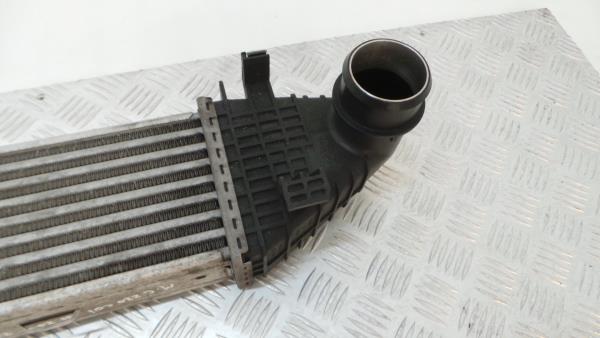 Radiador do intercooler MERCEDES-BENZ Classe C (W204) Imagem-2