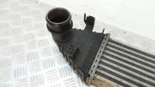 Radiador do intercooler MERCEDES-BENZ Classe C (W204) Imagem-3