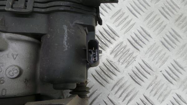 Left rear Brake Caliper MERCEDES-BENZ GLA (X156) Imagem-3