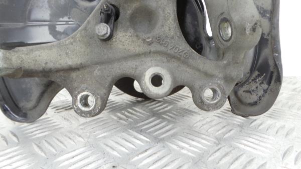 Fusée avant gauche MERCEDES-BENZ Classe C (W204) Imagem-1