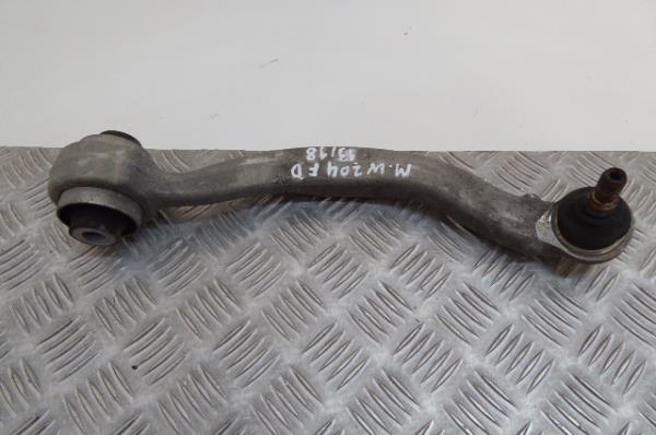 Brazo suspensión delantero derecho MERCEDES-BENZ Classe C (W204)