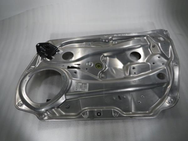 Elevalunas delantero derecho MERCEDES-BENZ Classe C (W204)