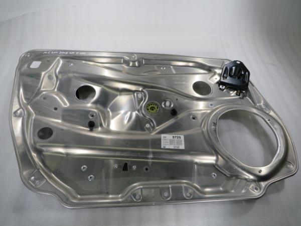 Lève-vitre avant gauche MERCEDES-BENZ Classe C (W204)