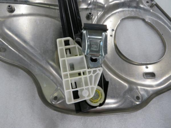 Right rear window regulator MERCEDES-BENZ Classe C (W204) Imagem-3