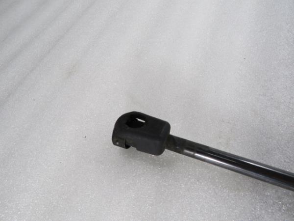 Amortecedor do capot MERCEDES-BENZ Classe C (W204) Imagem-1