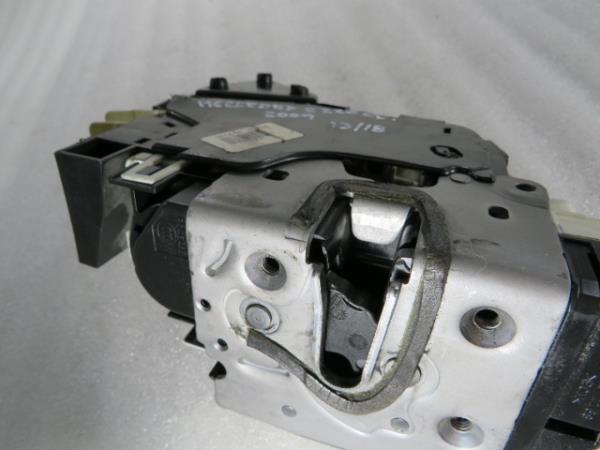 Cerradura / cierre puerta delantero derecho MERCEDES-BENZ Classe C (W204) Imagem-6