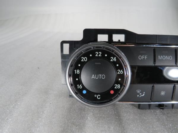 Climate control MERCEDES-BENZ Classe C (W204) Imagem-1