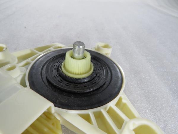 Motor Elevalunas Trasero Derecho MERCEDES-BENZ Classe C (W204) Imagem-3