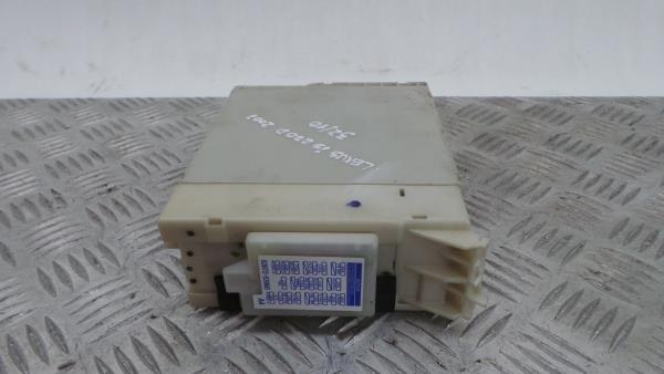 Boîte de fusibles / SAM / BSI LEXUS IS II (GSE2_, ALE2_, USE2_) Imagem-1
