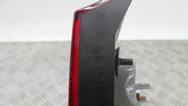 Right Tailgate light LEXUS IS II (GSE2_, ALE2_, USE2_) Imagem-6