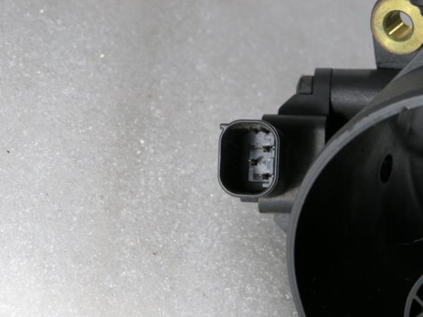 Luftmassenmesser (MAF) MERCEDES-BENZ Classe C (W204) Imagem-2