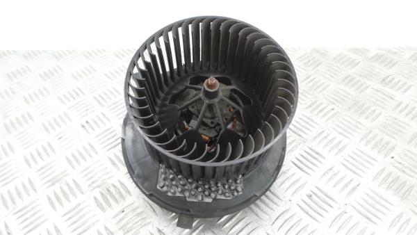 Moteur de chauffage SKODA Superb II Break (3T5) Imagem-3