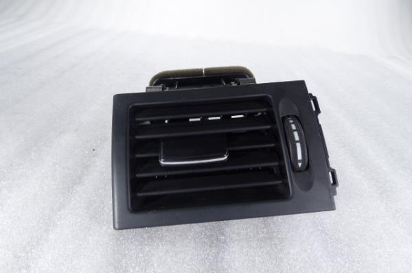 Diffuser / air vent MERCEDES-BENZ Classe C (W204)