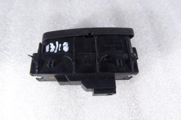Bouton / interrupteur électromécanique  MERCEDES-BENZ Classe C (W204) Imagem-1