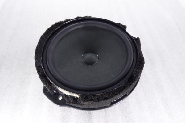 Colonne de son MERCEDES-BENZ Classe C (W204)