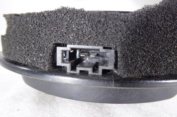 Lautsprecher  MERCEDES-BENZ Classe C (W204) Imagem-2