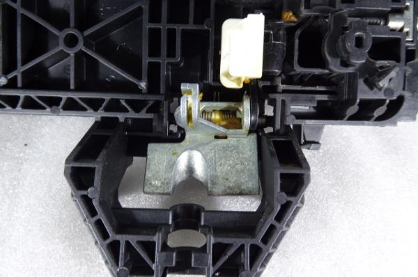 Maniglia porta posteriore destra MERCEDES-BENZ Classe C (W204) Imagem-7