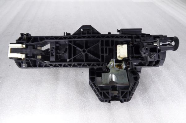 Türgriff vorne rechts MERCEDES-BENZ Classe C (W204) Imagem-6