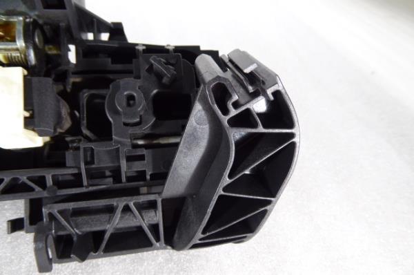 Poignée de porte arrière gauche MERCEDES-BENZ Classe C (W204) Imagem-8