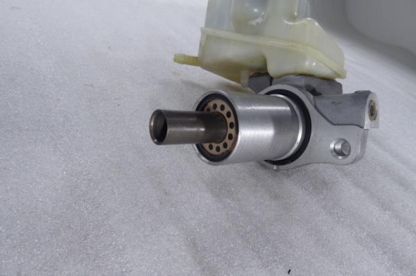 Hydraulikpumpe  des Bremssystems MERCEDES-BENZ Classe C (W204) Imagem-1