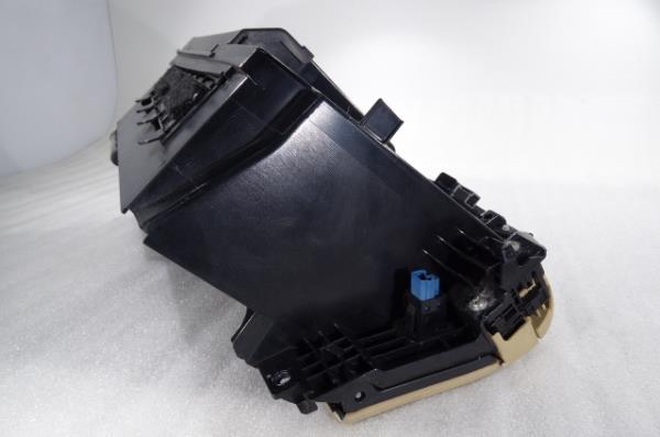 Boîte à gants LEXUS IS II (GSE2_, ALE2_, USE2_) Imagem-5