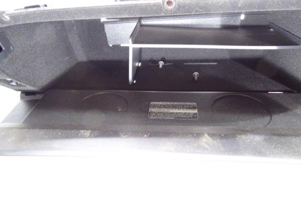 Boîte à gants LEXUS IS II (GSE2_, ALE2_, USE2_) Imagem-1