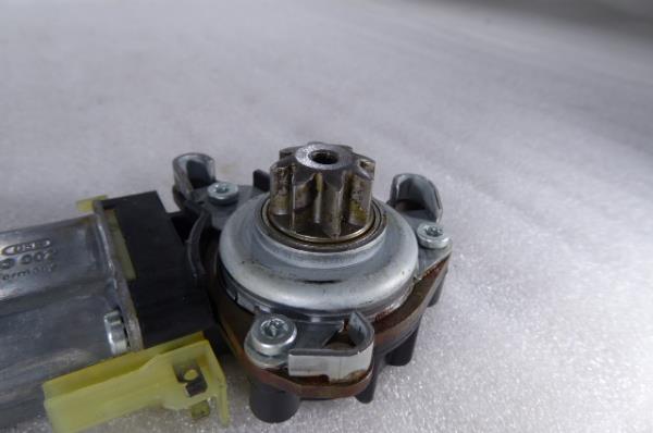 Motor de ajuste de asientos MERCEDES-BENZ Classe C (W204) Imagem-1