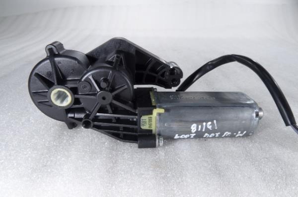 Motor de ajuste de asientos MERCEDES-BENZ Classe C (W204) Imagem-5