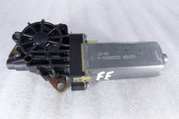 Sitzverstellmotor /Stellmotor Sirtzverstellung  MERCEDES-BENZ Classe C (W204) Imagem-3