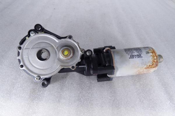 Motor regulação de bancos LEXUS IS II (GSE2_, ALE2_, USE2_)