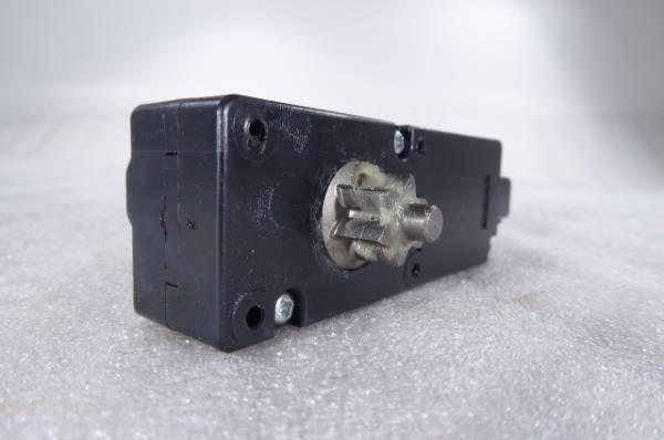 Moteur de réglage des sièges LEXUS IS II (GSE2_, ALE2_, USE2_) Imagem-3