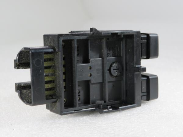 Botão / interruptor electromecânico / relé LEXUS IS II (GSE2_, ALE2_, USE2_) Imagem-3