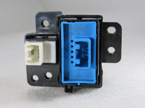 Botão / interruptor electromecânico / relé LEXUS IS II (GSE2_, ALE2_, USE2_) Imagem-3