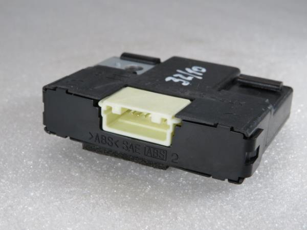 Botão / interruptor electromecânico / relé LEXUS IS II (GSE2_, ALE2_, USE2_)