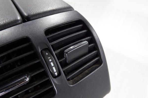 Consola central MERCEDES-BENZ Classe C (W204) Imagem-7