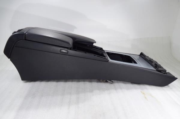 Consola central MERCEDES-BENZ Classe C (W204) Imagem-8