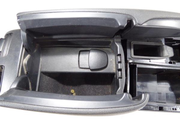 Consola central MERCEDES-BENZ Classe C (W204) Imagem-10