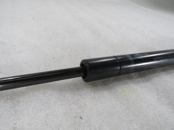 Amortisseur de Capot LEXUS IS II (GSE2_, ALE2_, USE2_) Imagem-2