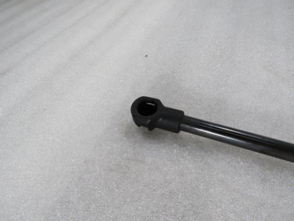 Amortisseur de Capot LEXUS IS II (GSE2_, ALE2_, USE2_) Imagem-1