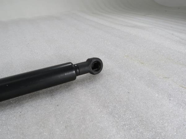 Amortisseur de Capot LEXUS IS II (GSE2_, ALE2_, USE2_) Imagem-3