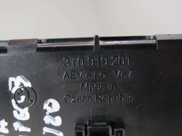 Display / ecrã de informações SKODA Superb II Break (3T5) Imagem-3