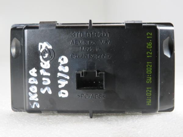 Display / ecrã de informações SKODA Superb II Break (3T5) Imagem-2