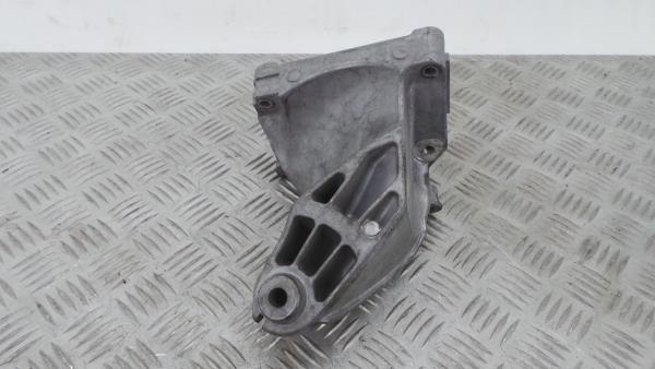 Generic support MERCEDES-BENZ Classe C Carrinha (S204) Imagem-2